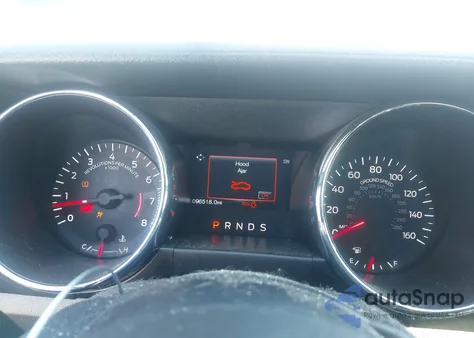 2016 Ford Mustang V6 z USA, uszkodzony, nr VIN 1FATP8EM4G5336255